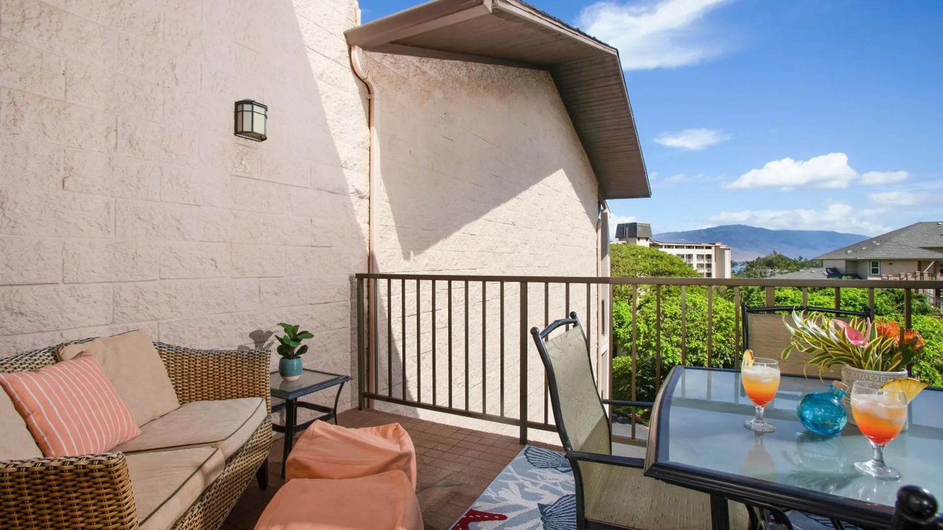 Charming Loft 2Br With Free Parking & Near Beach! Kihei